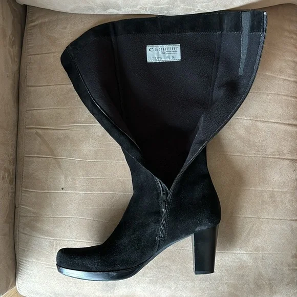 La Canadienne black suede fleece line heeled boots 9.5 - Picture 5 of 6